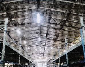 テント倉庫（屋根下側）　遮熱(冷)工事施工例